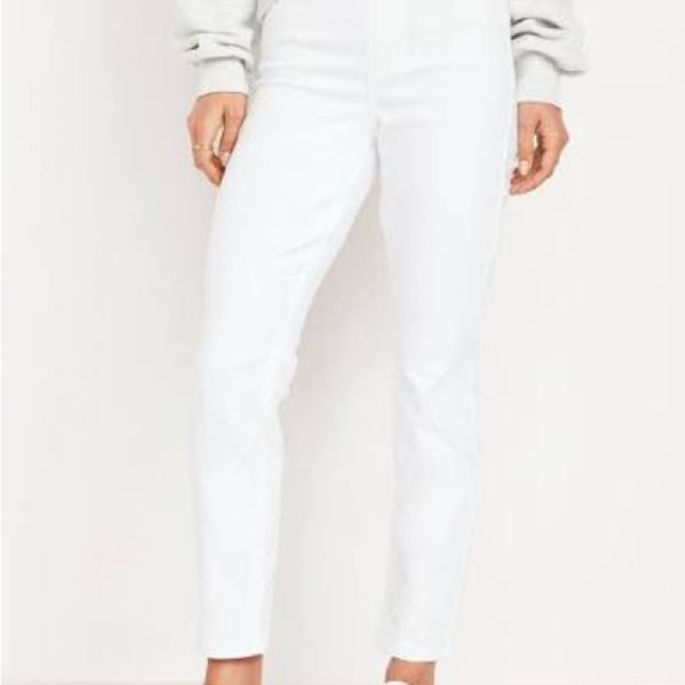 Old Navy Women's Straight Leg White Jeans
